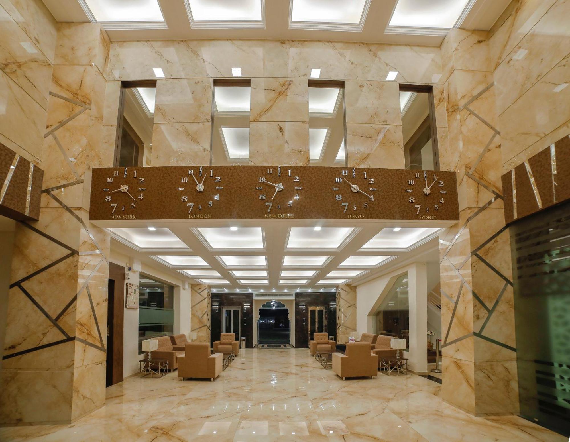 Hotel Annapurna De Royal Guntūr Dış mekan fotoğraf