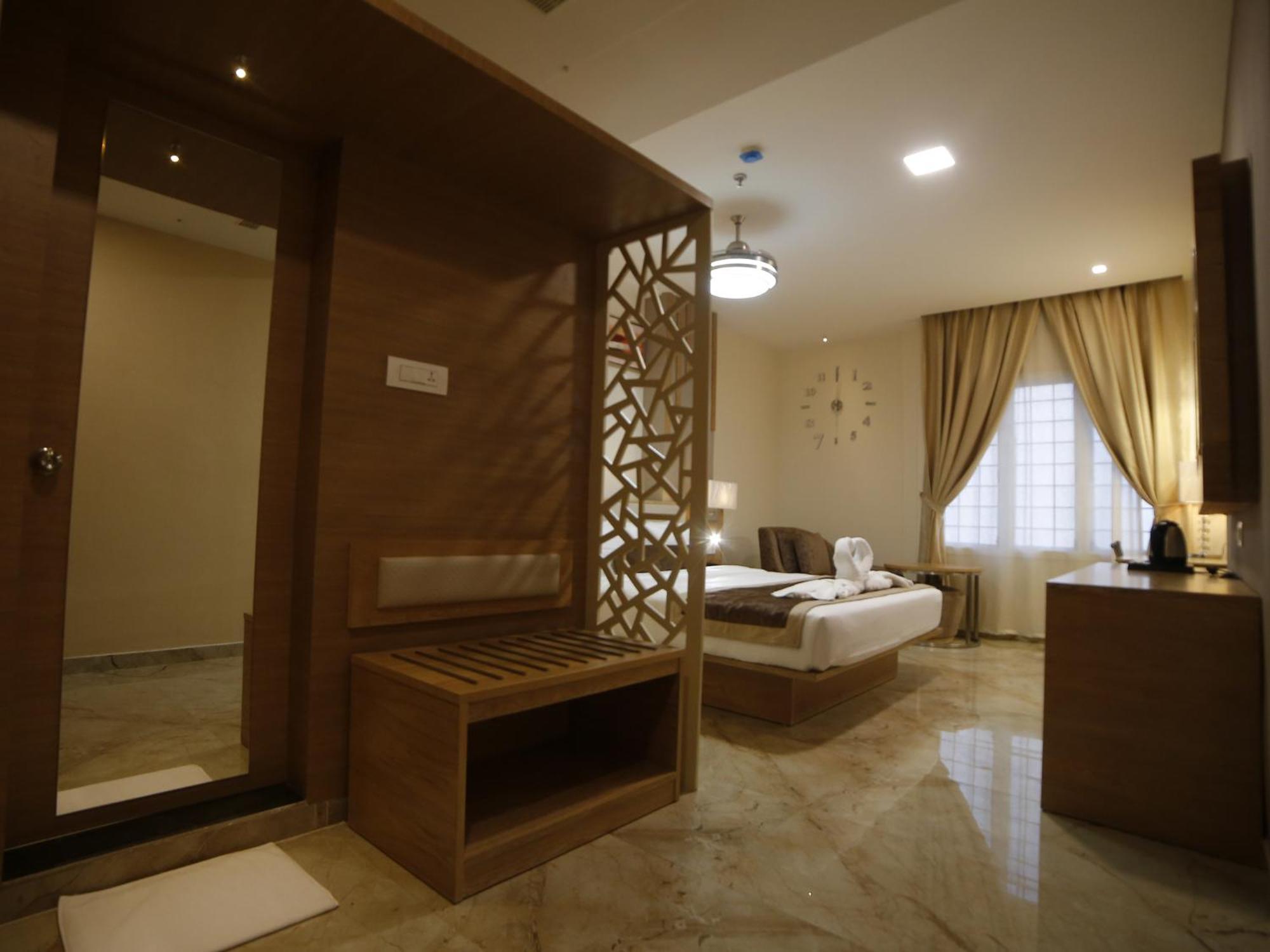 Hotel Annapurna De Royal Guntūr Dış mekan fotoğraf